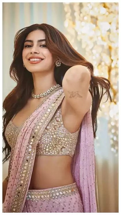 Khushi Kapoor Lifestyle 2025